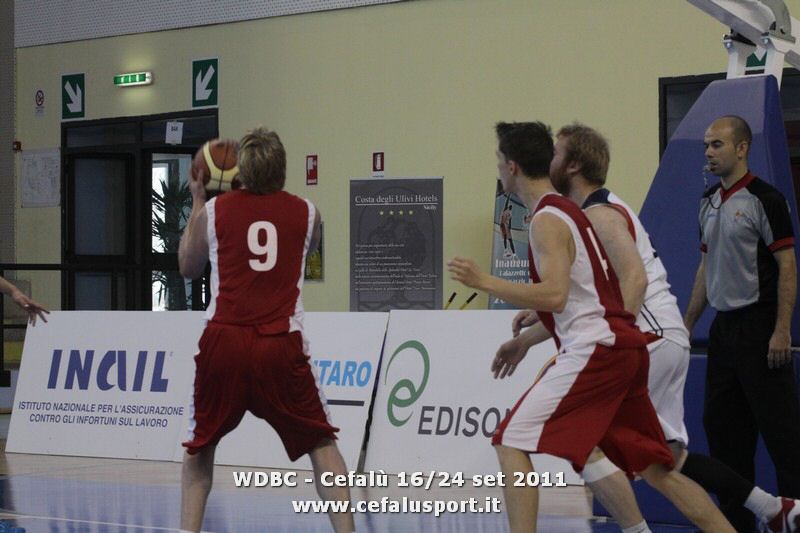 110922 basket 086_tn.jpg